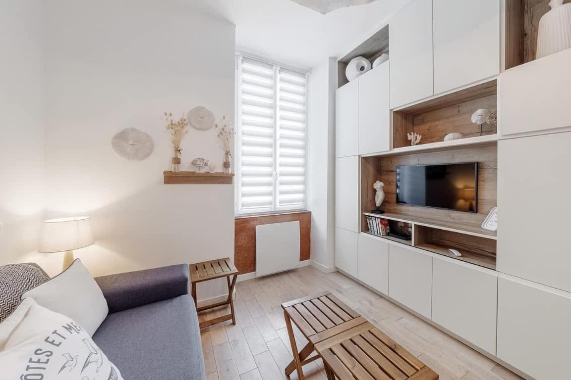 Tassigny - Appartement/ Terrasse - Port *