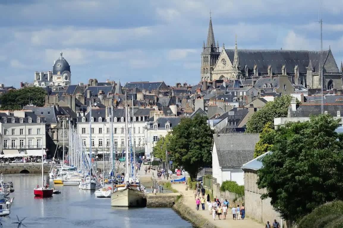 Tassigny - Appartement/ Terrasse - Port Apartment