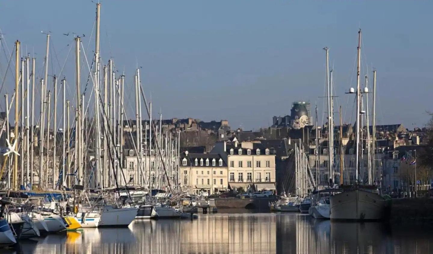 Tassigny - Appartement/ Terrasse - Port *